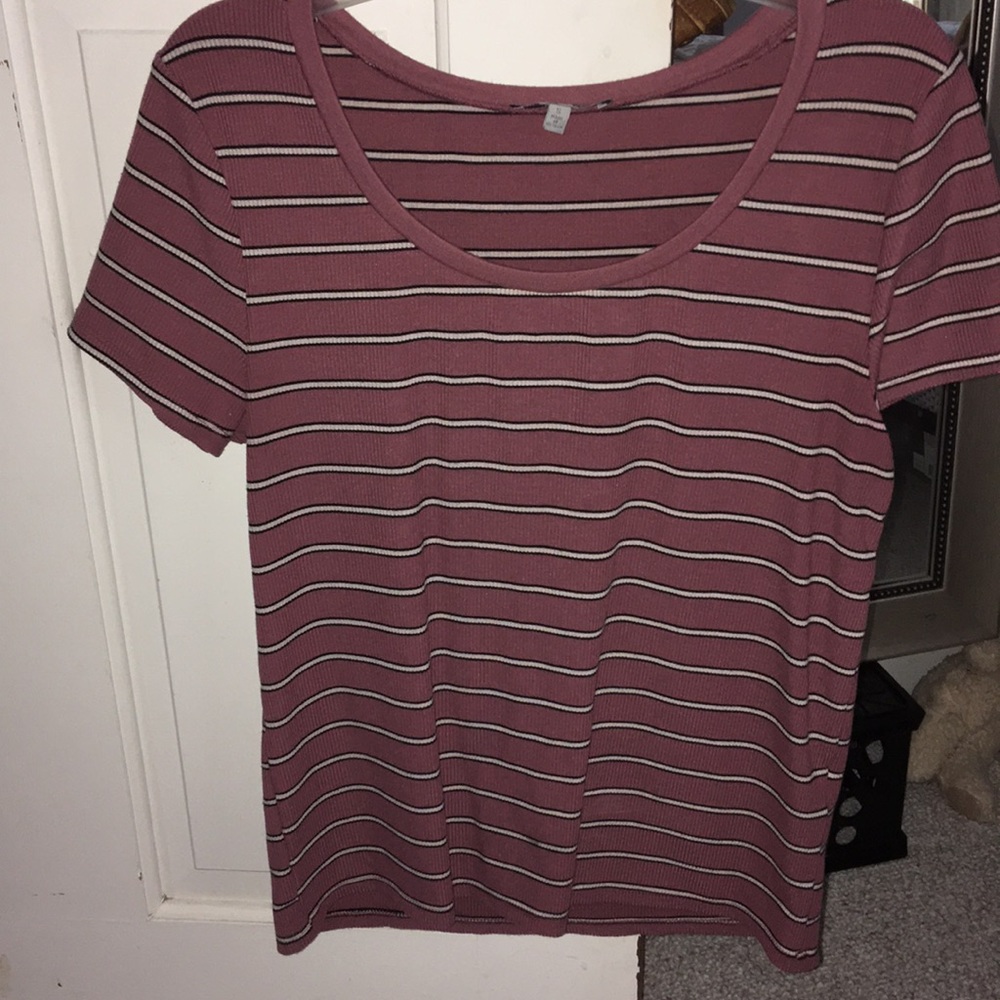 pink and white t shirt